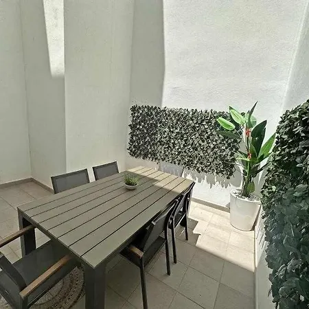 Xxii Morales&arnal Apartman